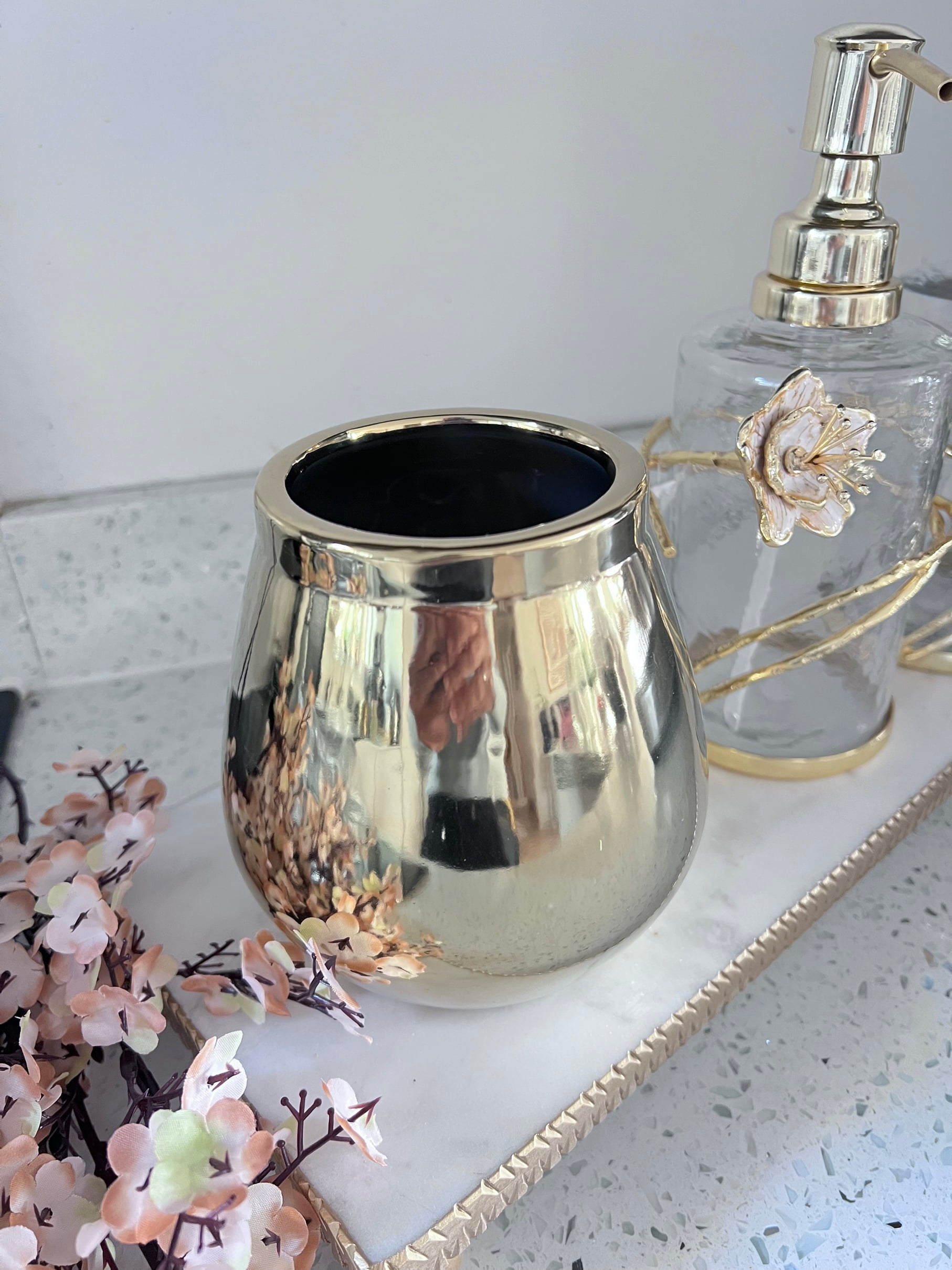 Small Gold Bud Flower Vase-High Class Touch