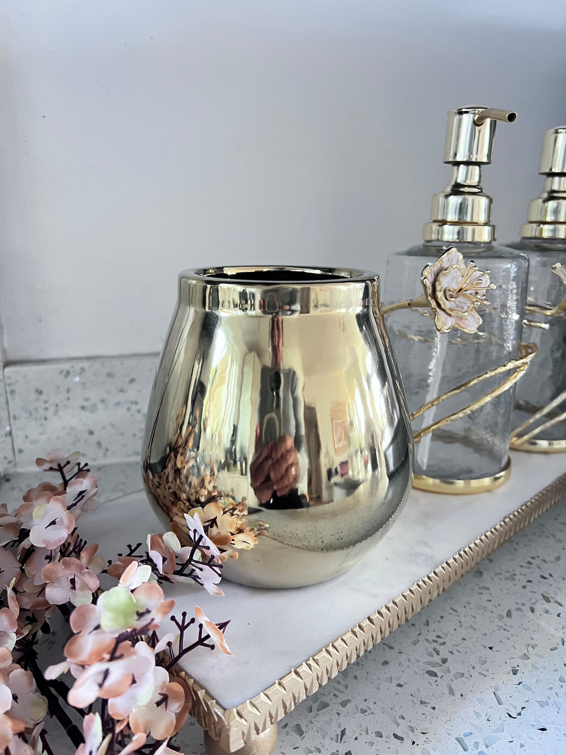 Small Gold Bud Flower Vase-High Class Touch