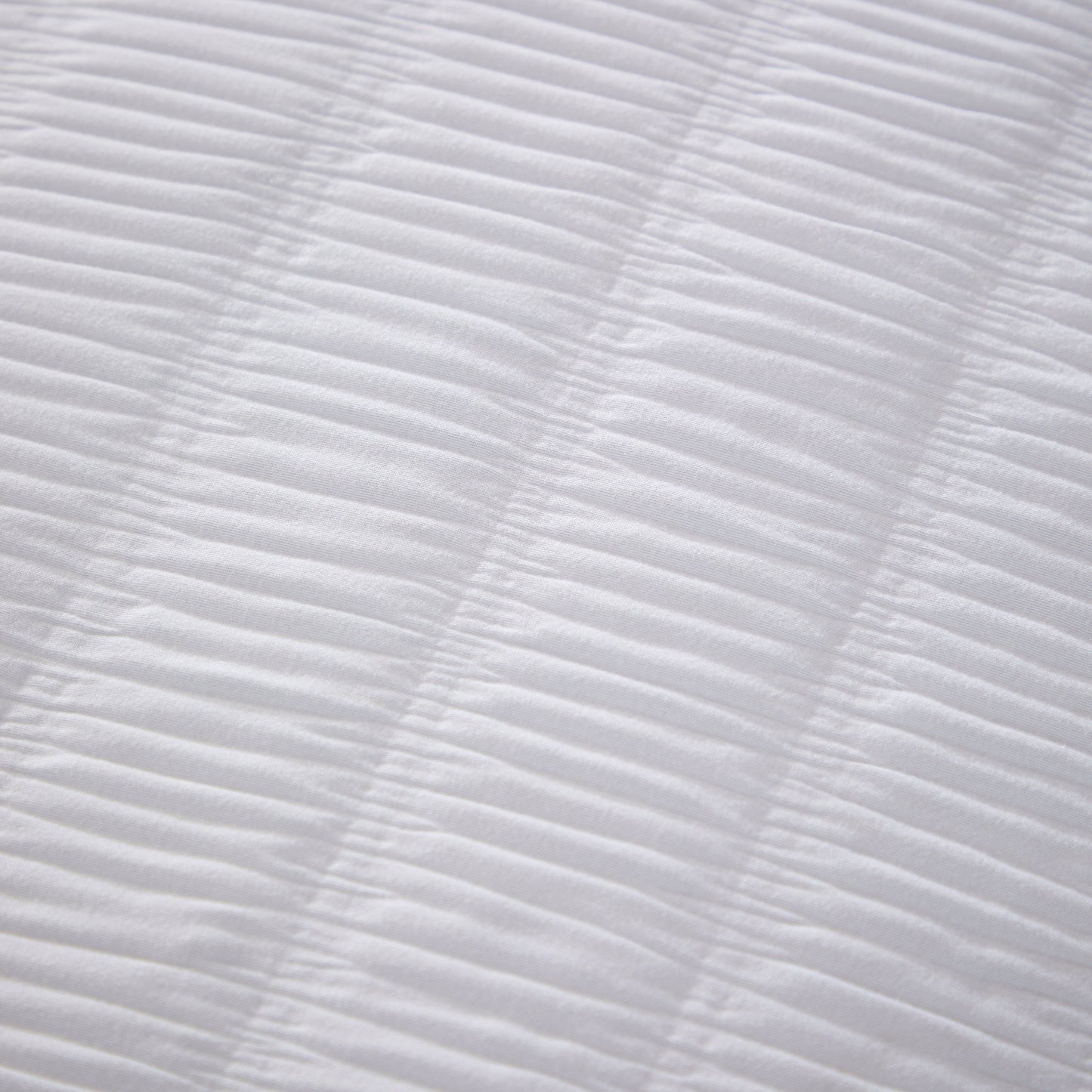 White Microfibre Duvet Cover Set with Pillowcases