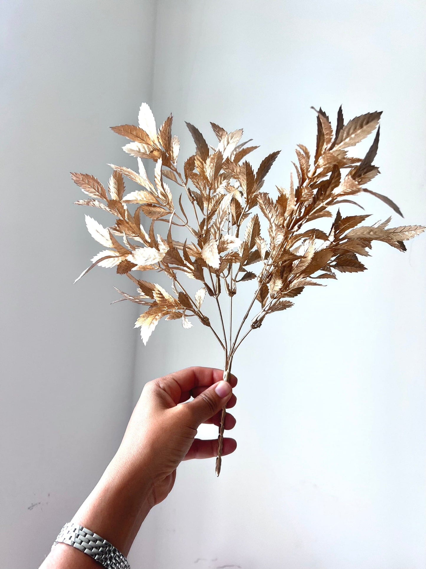 Faux Autumnal Narcissus Magnolia arrangement Artificial Flora High Class Touch - Home Decor Each Additional Gold Leaves Stem