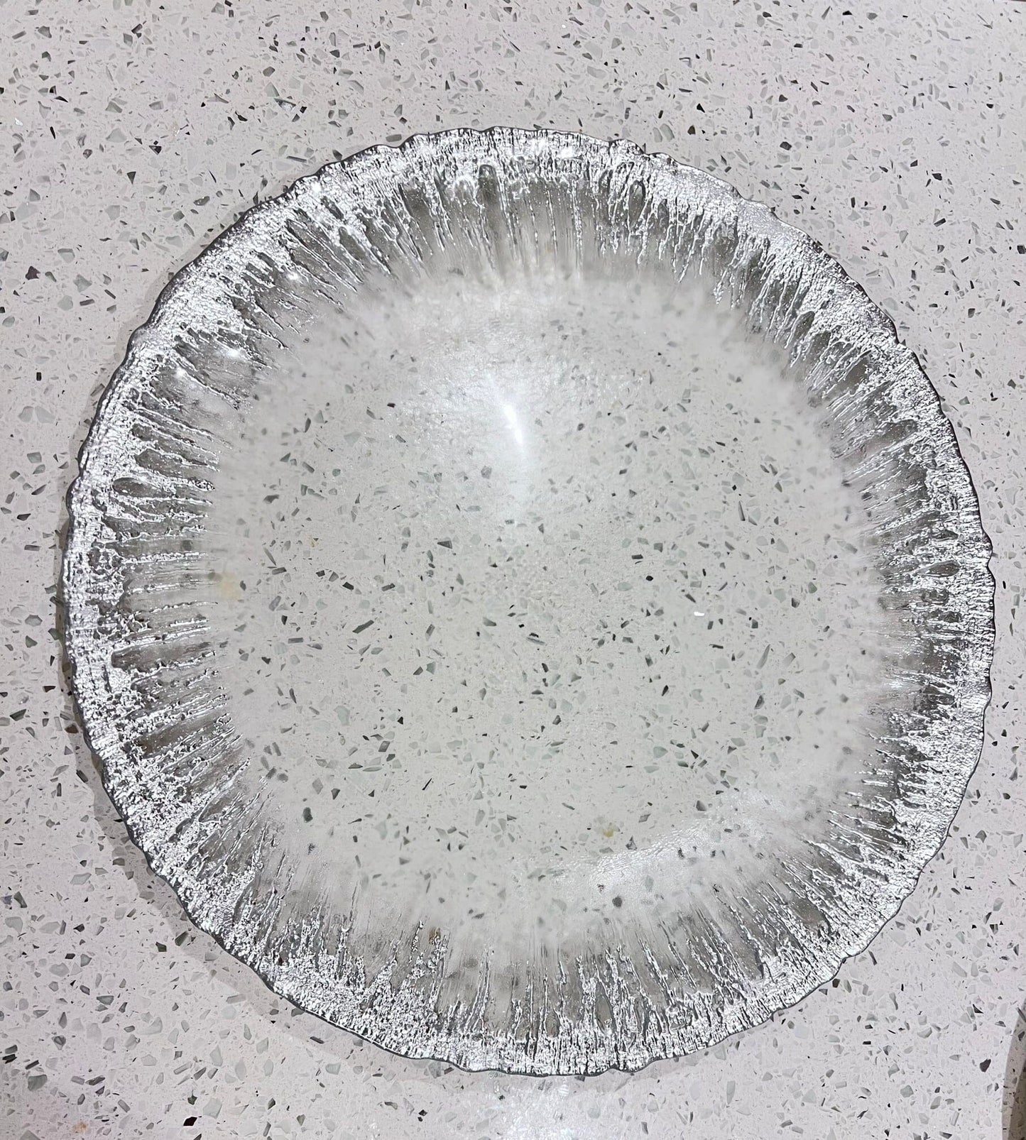 Glass Charger Plate with Silver edge - Set Of Four Plates High Class Touch - Home Decor