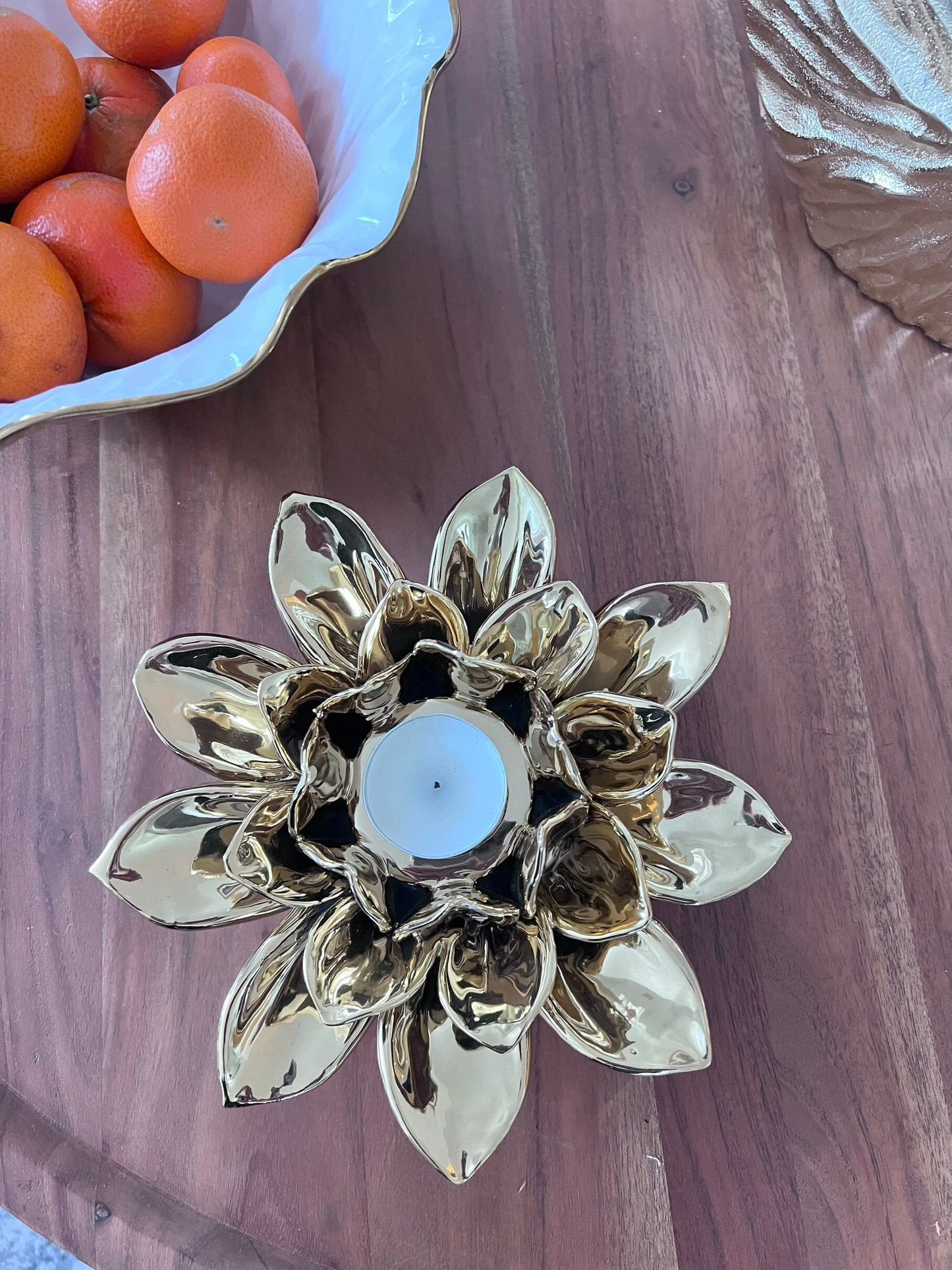 Gold Flower Shaped Tealight Holder Candle Holders High Class Touch - Home Decor