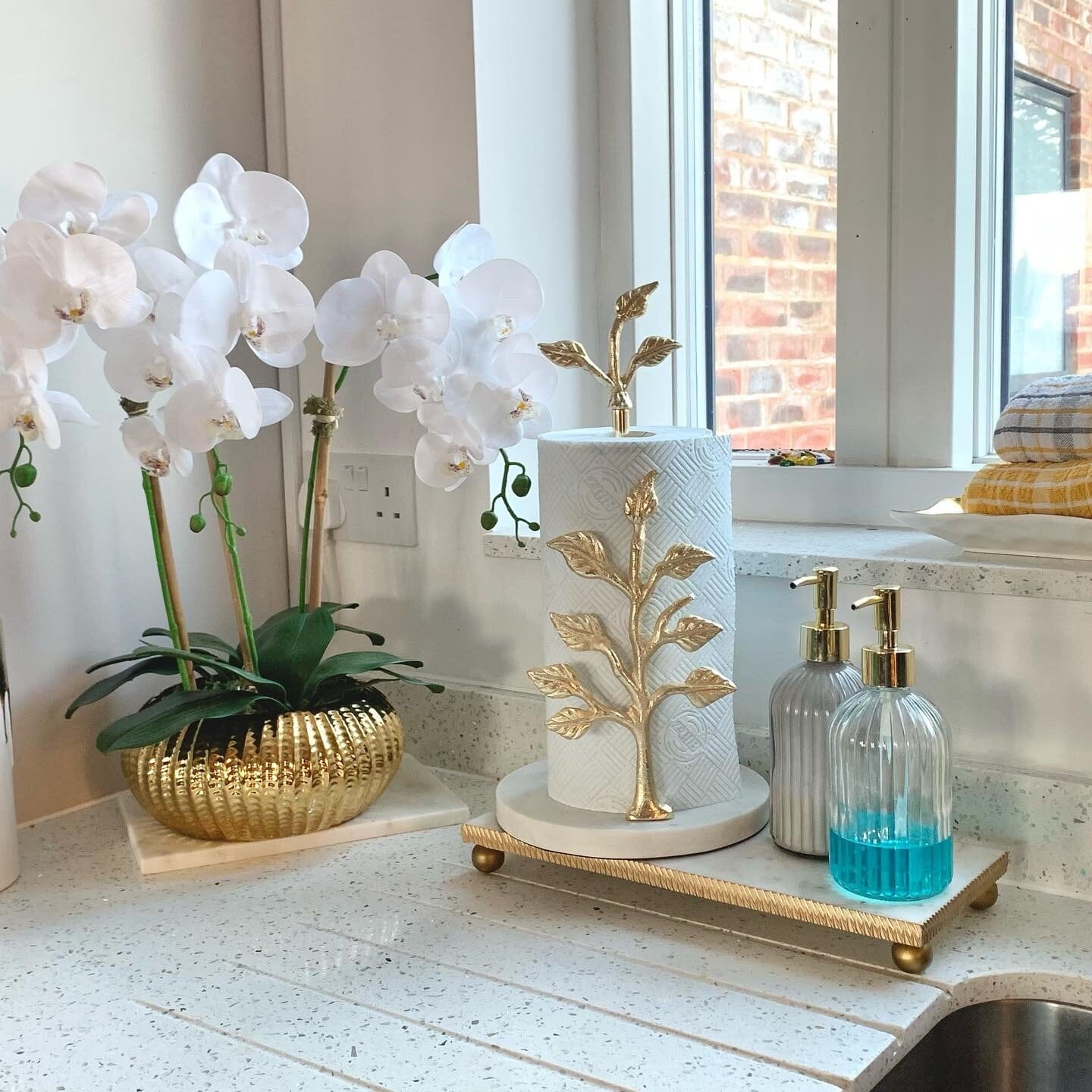 Paper Towel Holder Gold Tree Design with Marble Base Kitchen roll holder High Class Touch - Home Decor