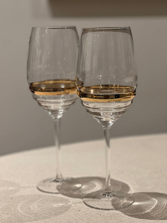 Set of 6 Glasses with Linear Design and Gold Stripe Flute Glasses High Class Touch - Home Decor