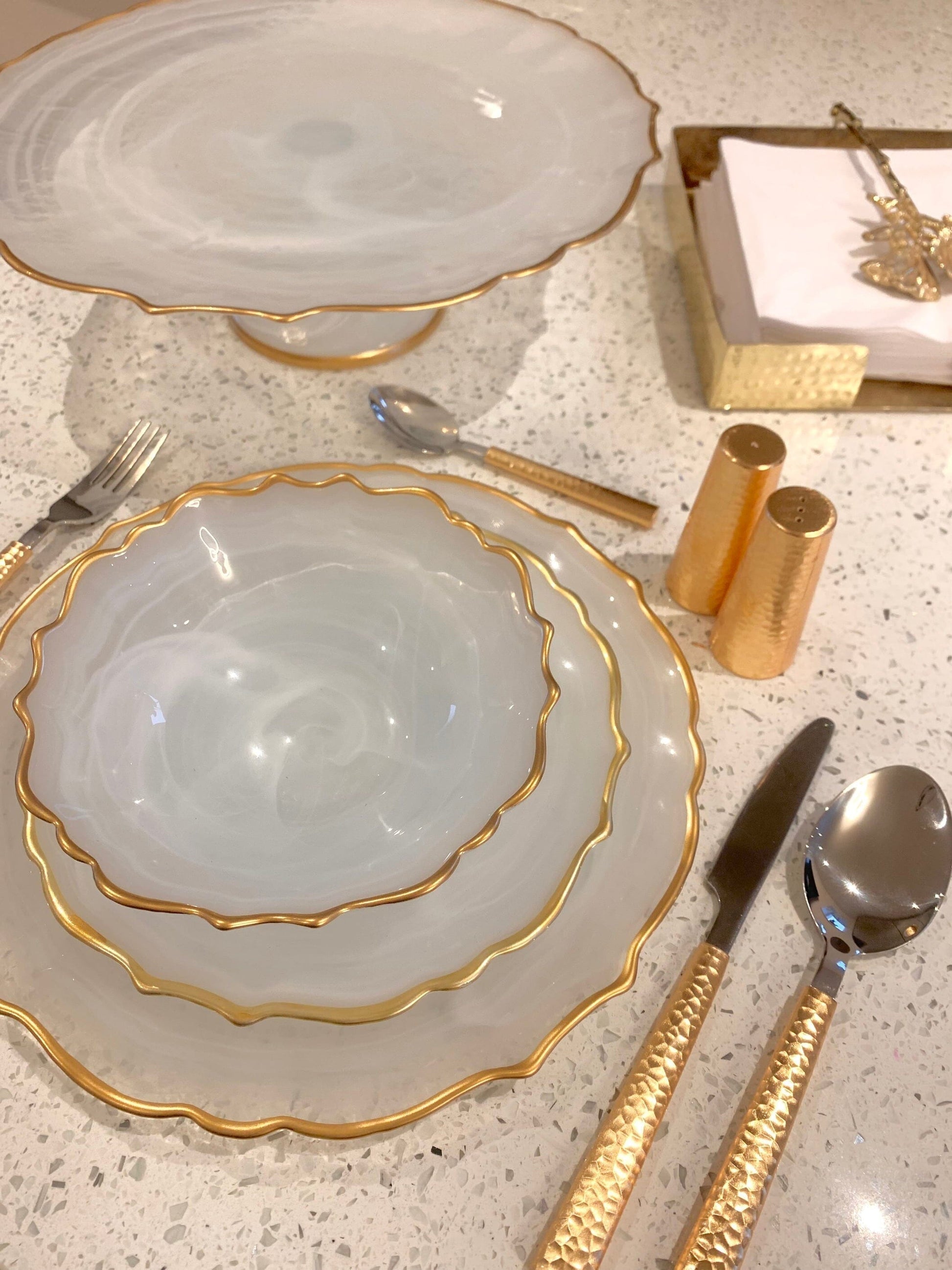 11"D Set Of 4 Alabaster White Dinner Plates with Gold Trim Plates High Class Touch - Home Decor
