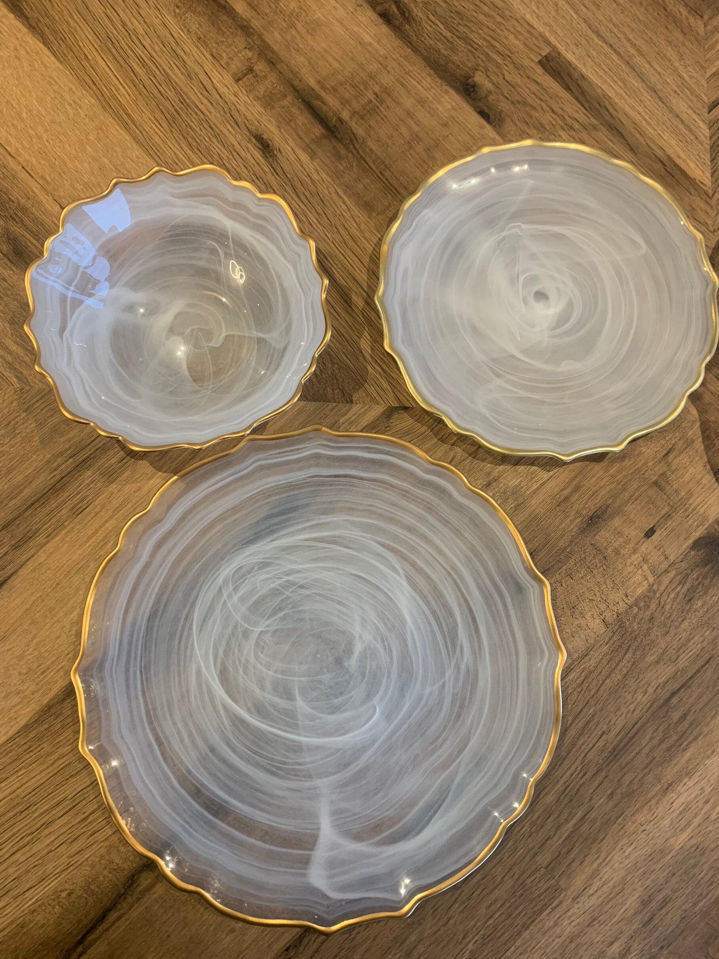 Dessert Plates in Alabaster White with Gold Trim - Set of 4 Plates High Class Touch - Home Decor 