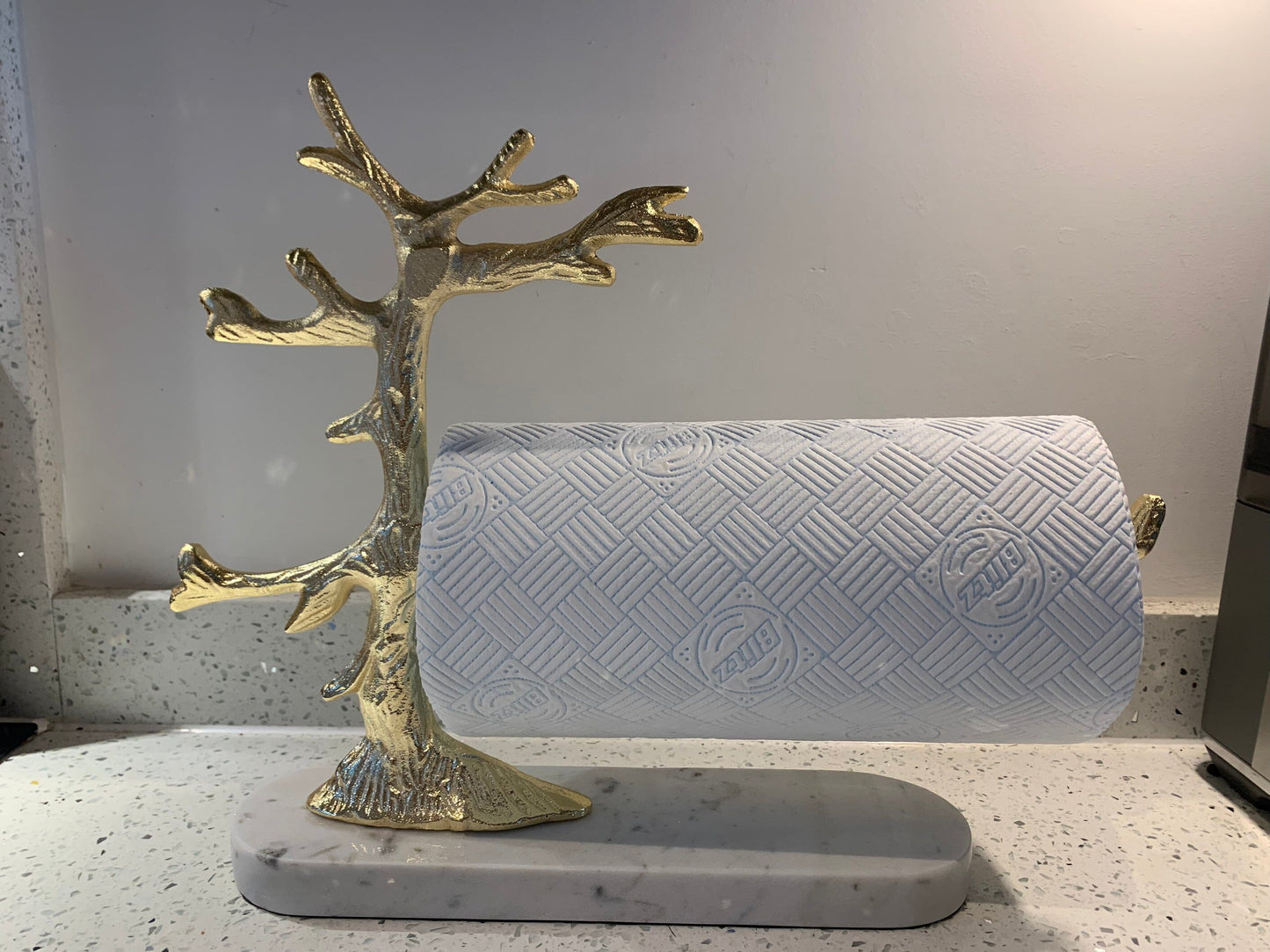 Gold Tree Design Paper Towel Holder On Marble Base Kitchen roll holder High Class Touch - Home Decor 
