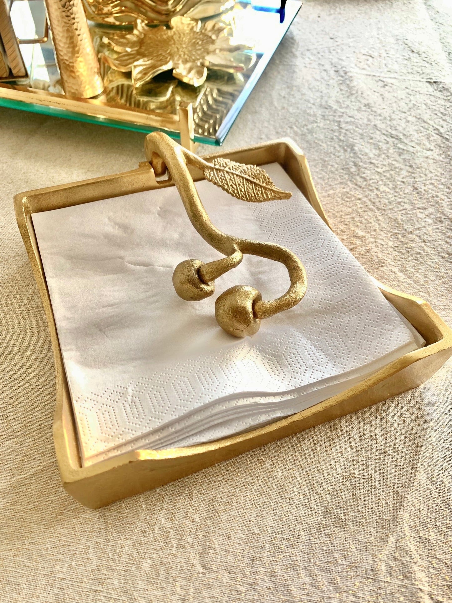 Napkin Holder with Leaf Shaped Tongue Napkin Holders & Dispensers High Class Touch - Home Decor