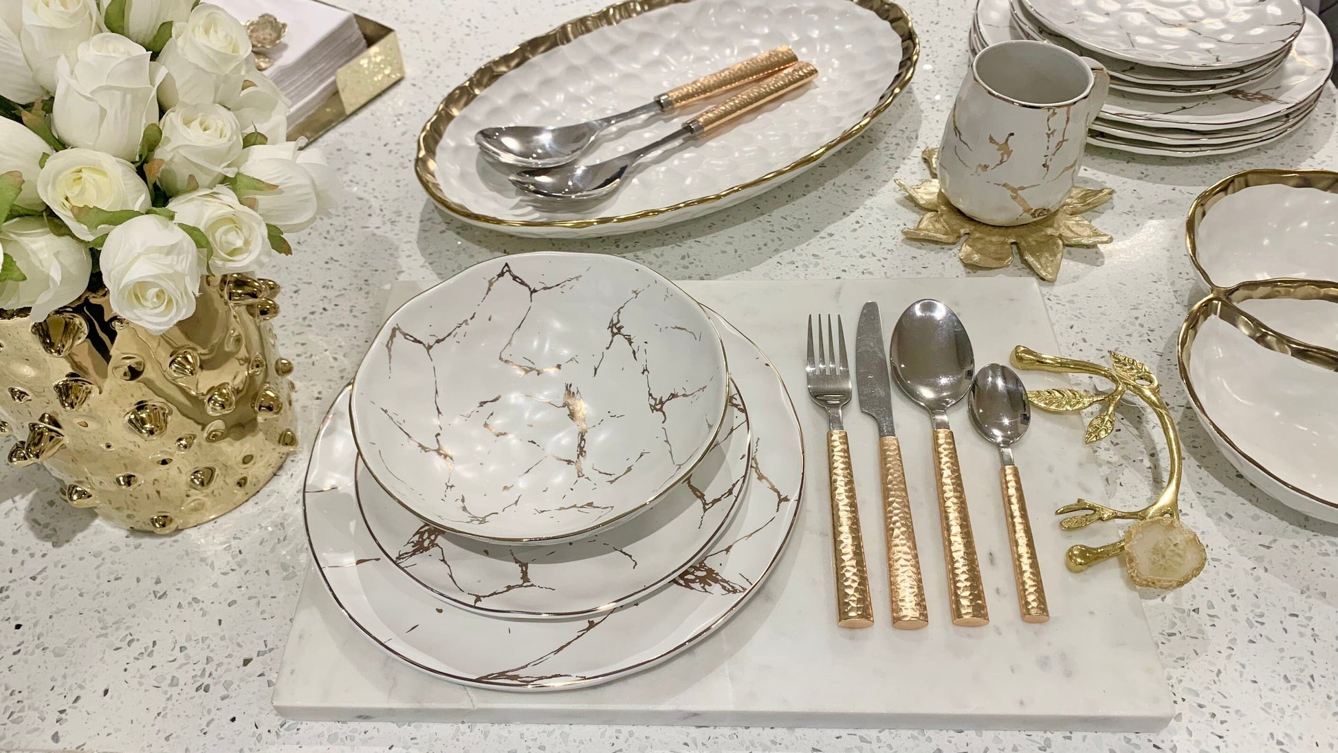 Set Of 4 White Porcelain Salad Plates With Gold Design Plates High Class Touch - Home Decor