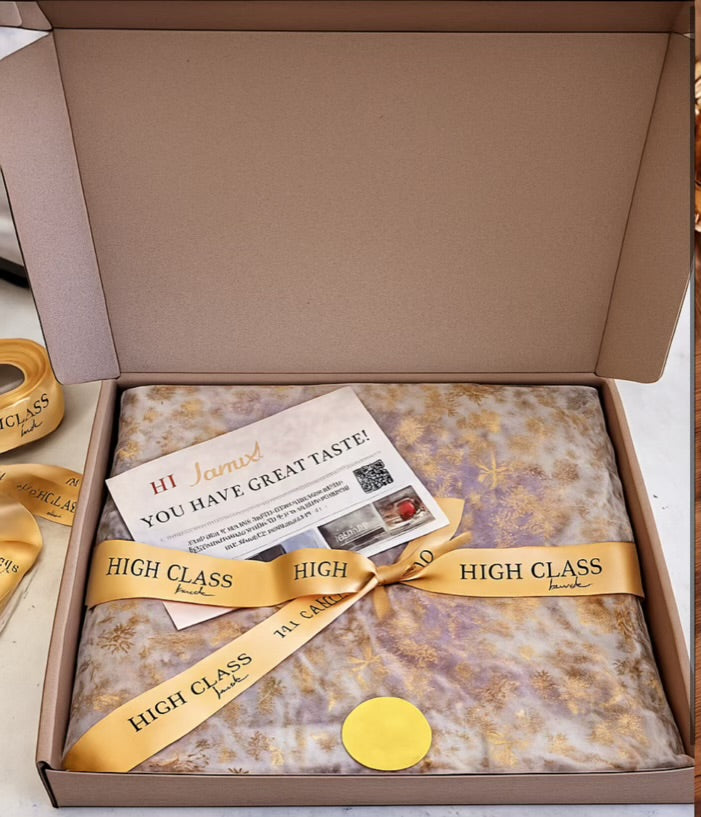 Scalloped Round Table Placemats Set of 4