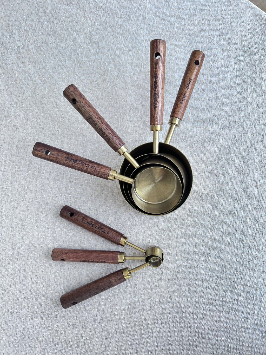 8 Gold Measuring Cups and Scoops with Wooden Handle Set Cutlery High Class Touch - Home Decor 