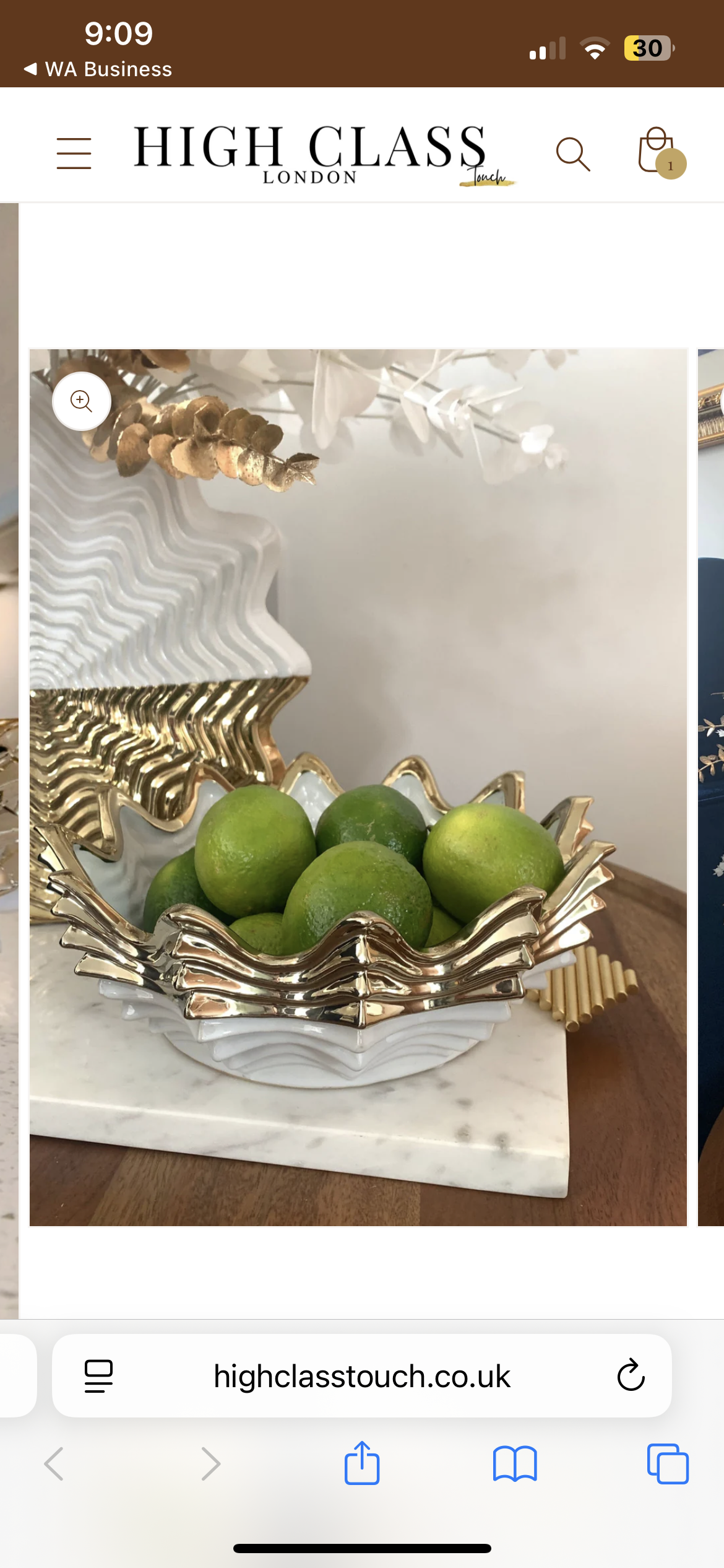 Scalloped Porcelain Gold Bowl (with imperfection)
