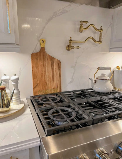 Wood Charcuterie Board Leaf Design Flat Edge