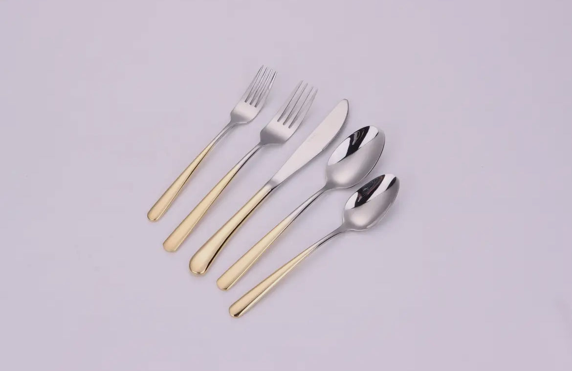 Gold Flat Handle 20 Pc Cutlery Set, Service For 4