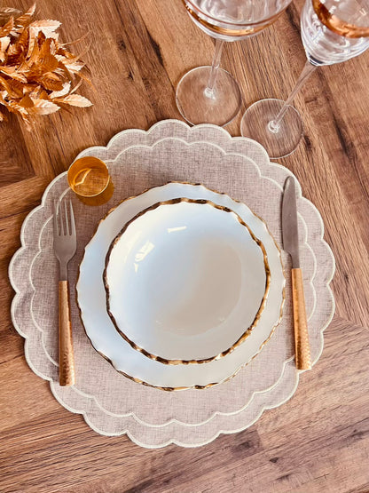 Scalloped Round Table Placemats Set of 4