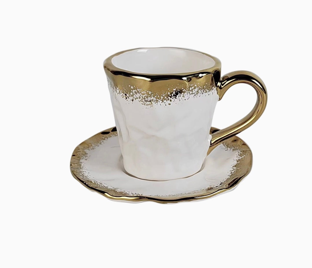White Porcelain with Opulent Gold Border Dinner Plates Set