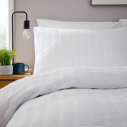 White Microfibre Duvet Cover Set with Pillowcases