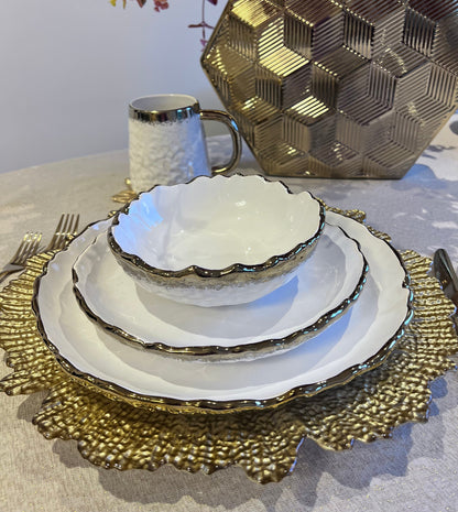 Gold Flower Shaped Chargers - Set Of Four Charger plates High Class Touch - Home Decor 