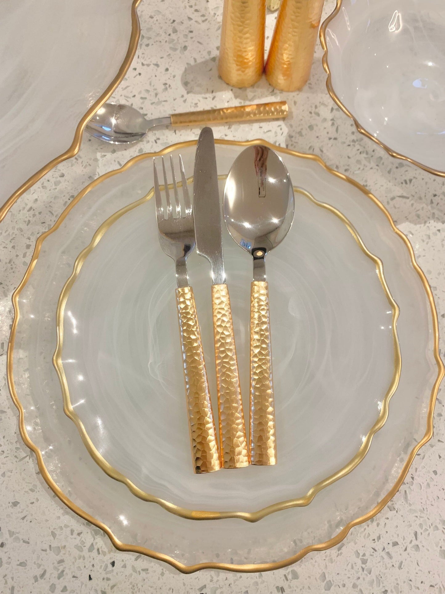 8"D Set Of Four Alabaster White Plates Plates High Class Touch - Home Decor 