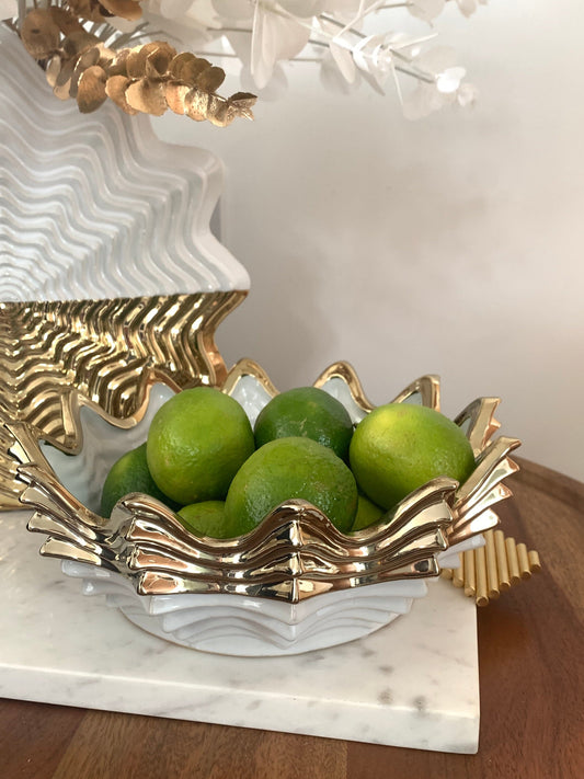  White and Gold Scalloped fruit Bowl Decorative Bowls High Class Touch - Home Decor 