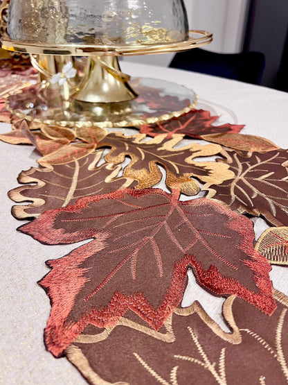 Autumnal Leaf Table Runner Table Runner High Class Touch - Home Decor 
