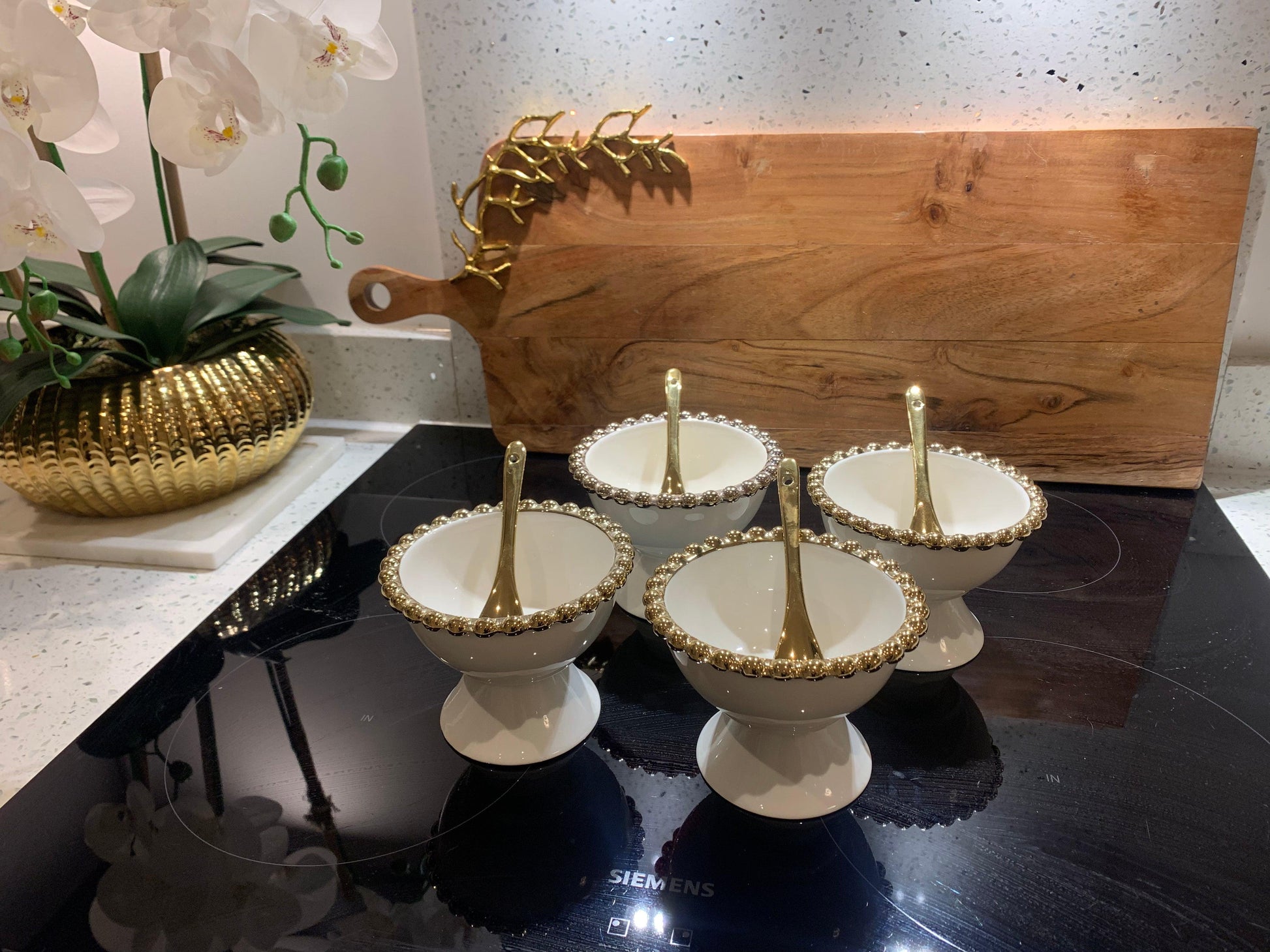 Porcelain White Dessert Cups - Set Of Four Snack Bowls High Class Touch - Home Decor 