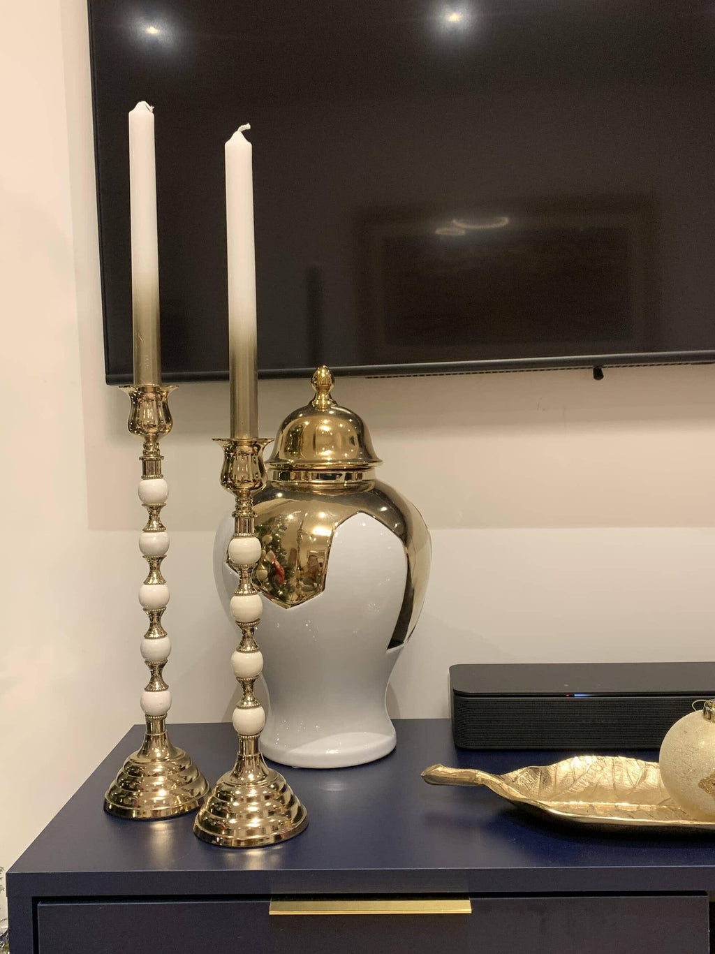 Short Gold Candle Holder White and Gold Beaded Stem Candle Holders High Class Touch - Home Decor 